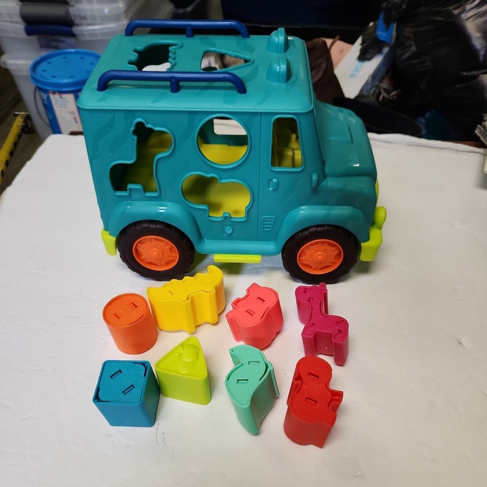 B. toys Animal Rescue Shape Sorter Truck - Happy Cruisers, Rollin' Animal Rescue